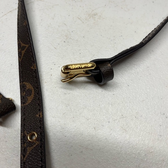 Louis Vuitton Monogram Shoulder Strap - Picture 3 of 5